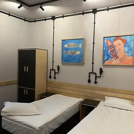 Art 158 Hotel 3*